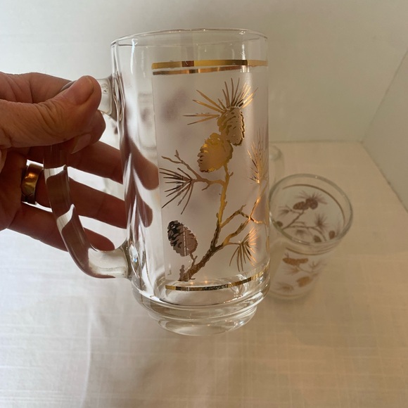 LIBBEY | Set of 4 | Vintage MCM Frosted Gold Pinecone Beer Steins Mugs - Picture 2 of 5